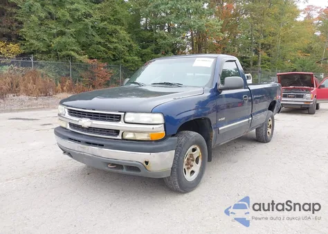 2000 Chevrolet Silverado 1500 из США, поврежденный, VIN 1GCEK14V2YE349851